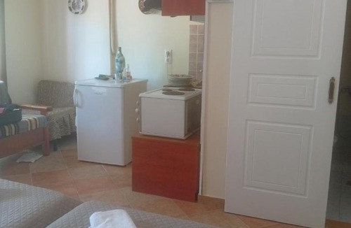 Apidias Lakkos Apartment | Evriaki Rooms Lesvos