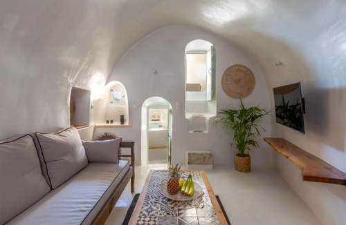 Emporio House | Exi Castle Suites