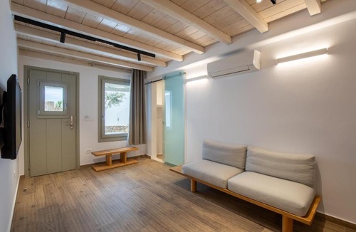 Mykonos Town Apartment | Fabrikas