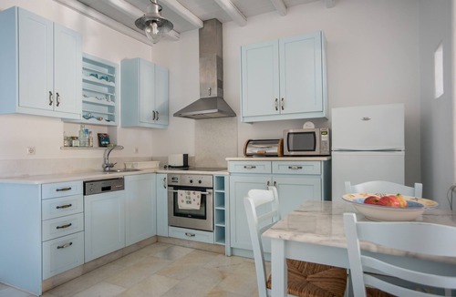 Ampelas Villa | Family seafront villa