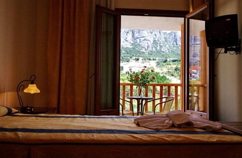 Kalambaka Hotel | Famissi Hotel