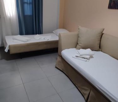 Nea Fokaia Apartment | Fani Liakou