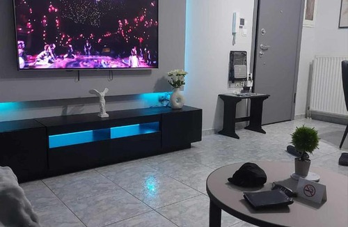 Alexandroupoli Apartment | Faros & Beach View