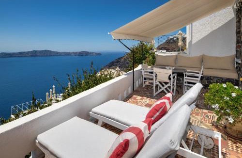 Firostefani Apartment | Feggari Apartments