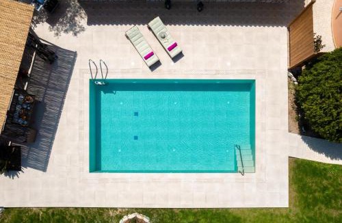 Pastida Villa | Filerolia Stone House