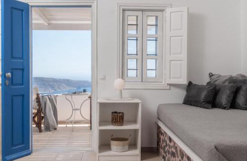 Imerovigli House | Folia Bianca-Private Caldera Houses