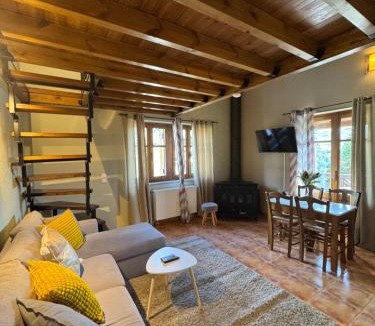 Arachova Apartment | Frigias 4