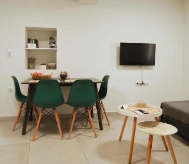 Kalamata Apartment | G&K House Garden