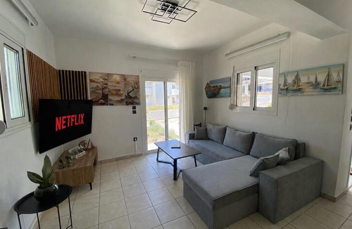 Gennadi House | Gennadi Escape House