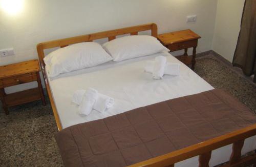 Thasos House | George house