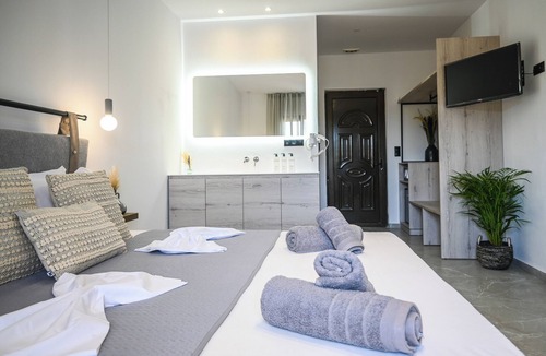 Troulos House | Giabeos