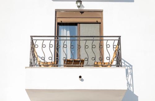 South Rhodes Apartment | Gina's house