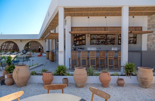 Plaka House | Glaronissi Beach