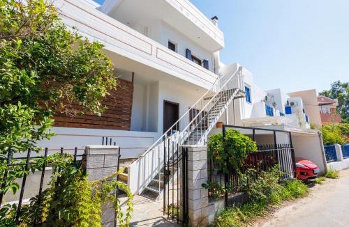 Agii Apostoli Apartment | Glaros Dream Chania Beach Getaway