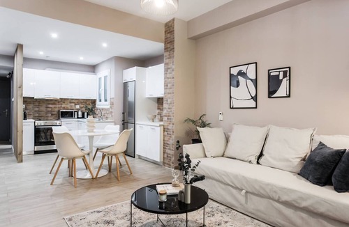 Kolonaki Apartment | Gorgeous 1BR Apartment in Kolonaki