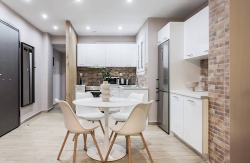 Kolonaki Apartment | Gorgeous 1BR Apartment in Kolonaki