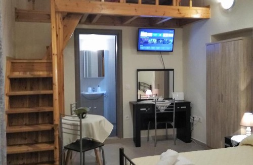Symi Apartment | GRANDMA'S HOUSE