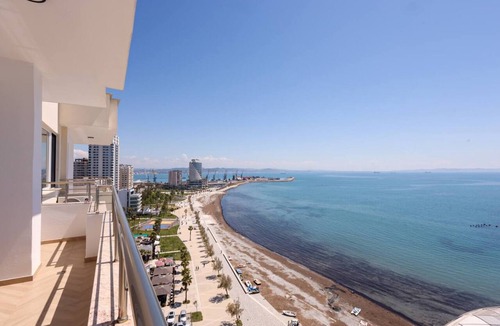 Durres Apartment | Grandstay Sea Penthouse 01
