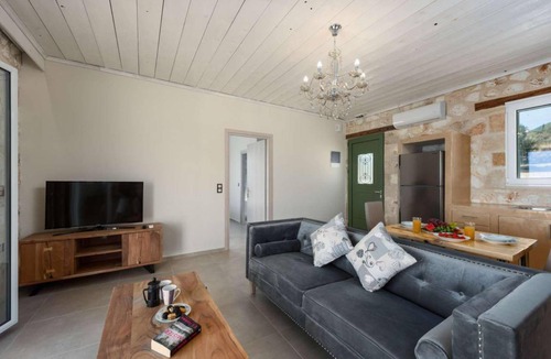 Karavados Villa | Grapevine Cottage