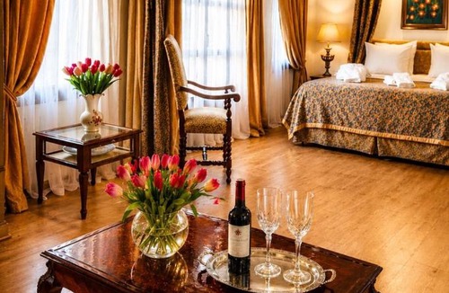 Xylokastron Apartment | Great Greece Le Convivial Suites & Spa