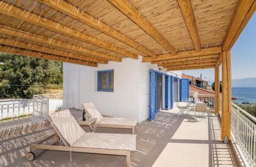 Perigiali Apartment | Greek Beach House Complex B7