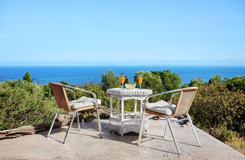 Elation House | Greek Stone House 'Sira Stonehouse 1' with Stunning Sea Views, Wi-Fi and Air Conditioning