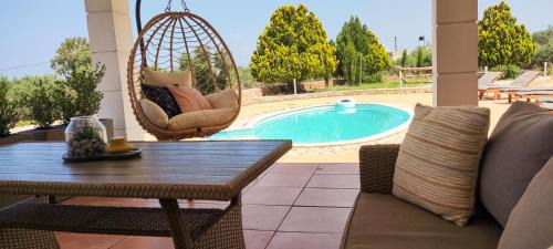 Sternes Villa | Grey Haven Luxury Villa