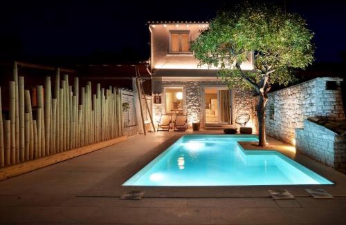 Lakka House | Hammock House
