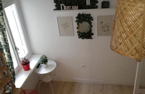Petralona Apartment | Heart of Athens II 25sqm