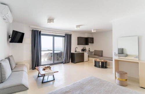 Vourvoulos Villa | Heavenly Santorini Villa | 1 Bedroom | Villa Lava | Private