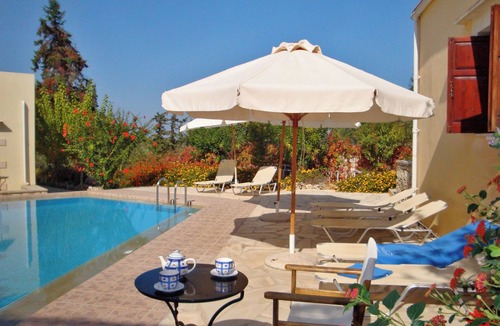 Douliana House | Heliopetra studios, small village near beaches