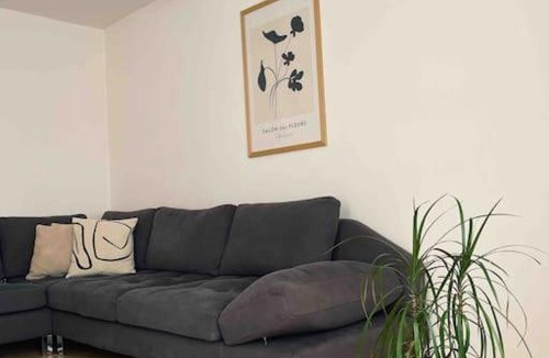Matiçan Apartment | Heritage Haven in Prishtina