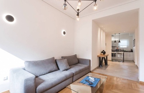 Pangrati Apartment | Hi-End Apartment Close to Ancient Stadium!