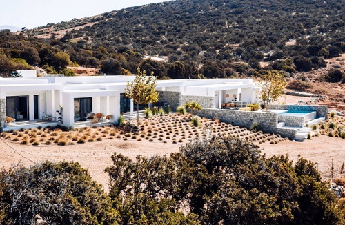 Naxos Villa | Hidden Hill North Villa in Naxos