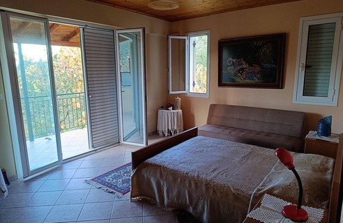 Kalavrouza House | Hillview Holiday Home in Kalavrouza