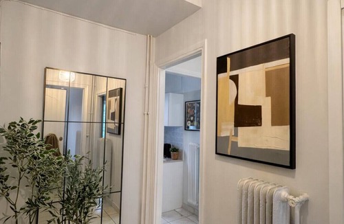 Thissio Apartment | Historic Charm & Acropolis Views | Stylish Thiseio Apartment with Balcony