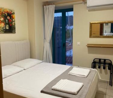 Kokkari Apartment | Historic family-owned stone house in the heart of Kokkari village