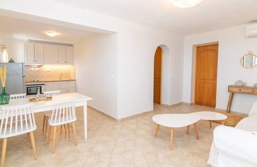 Agios Ioannis House | Holiday Home 'Anemologio 301 Tinos' with Sea View, Wi-Fi and Air Conditioning