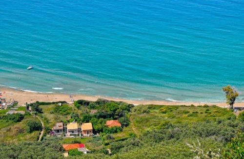 Agios Gordios House | Holiday House Angelos A on Agios Gordios Beach