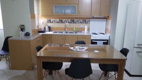 Kalamata Apartment | HOLIDAYS APARTMENT ΜΕΣΣΗΝΗ