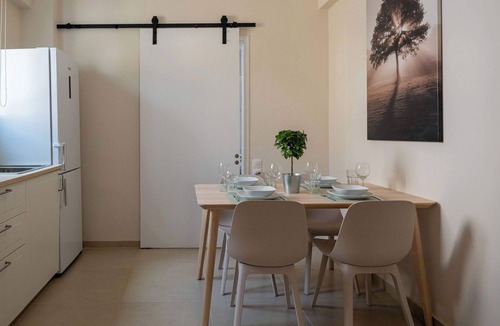 Kalamata Apartment | Home Easy Kalamata, Modern Space Privé Parking B1