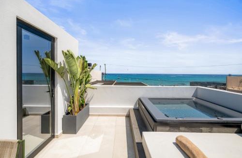 Stalida Apartment | Hospi Living Stalis Beachfront Suites with Heated Jacuzzi