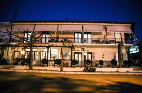 Loutra Ypatis Hotel | Hotel Anixis