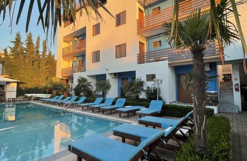 Velipoje Hotel | Hotel Athina