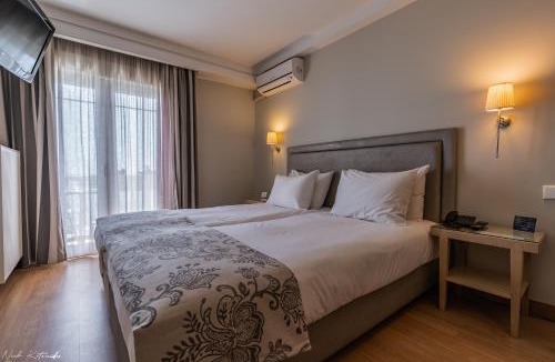 Katerini Hotel | Hotel Avra