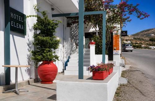 Skiros Apartment | Hotel Elena - Cozy Seaside Balcony Suite in Skyros