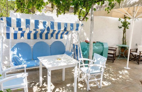 Skiros Apartment | Hotel Elena -Sunny Seaside Balcony Suite in Skyros