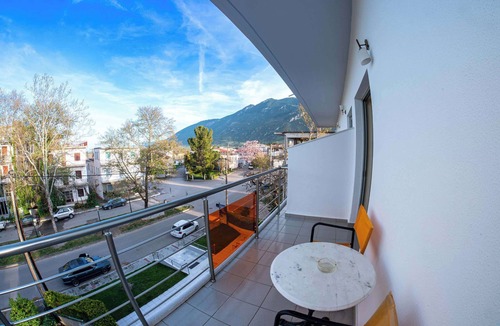 Loutra Ypatis Condo | Hotel Ena - Cozy Mountain View Suite with Pool