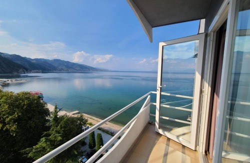 Pogradec Hotel | Hotel Enkelana