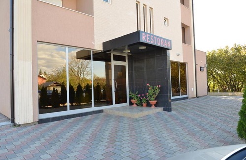 Çagllavicë Hotel | Hotel Konstantin
